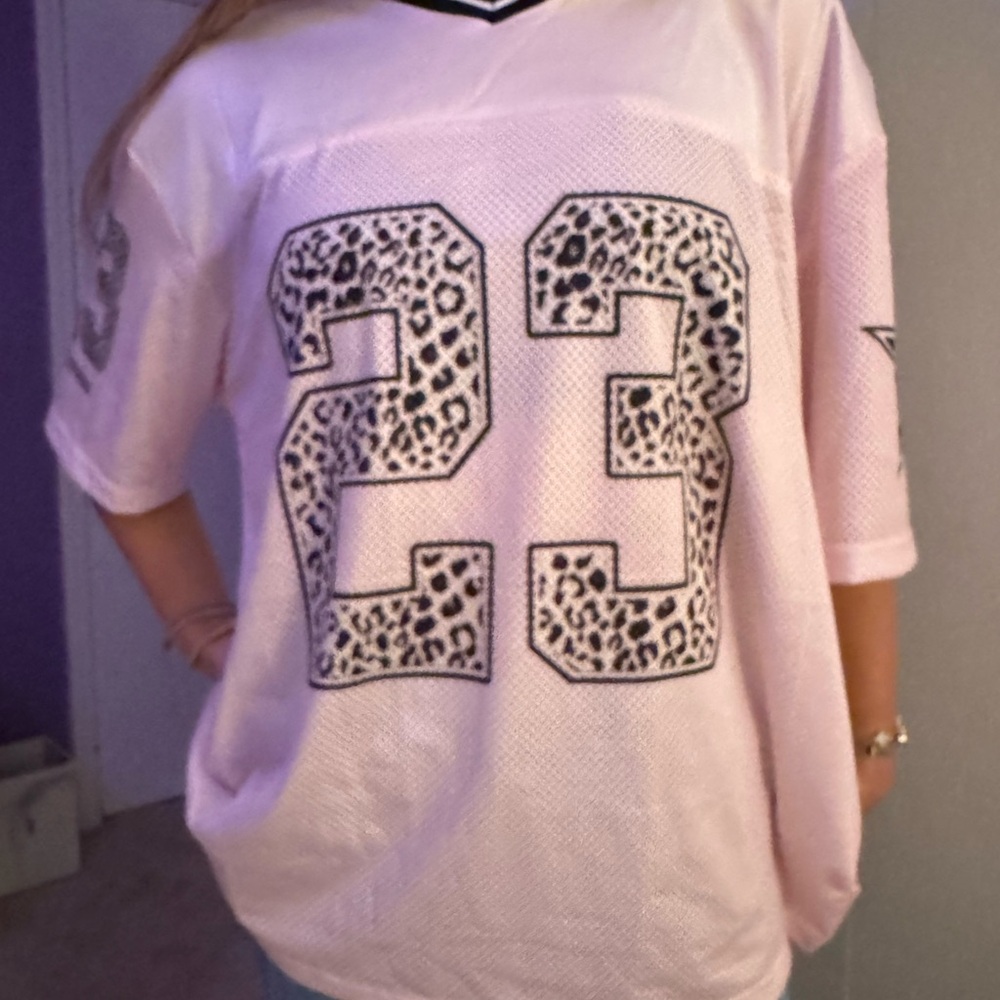 Women’sPink Leopard Vintage Print Jersey Top with Leopard Numbers Oversized